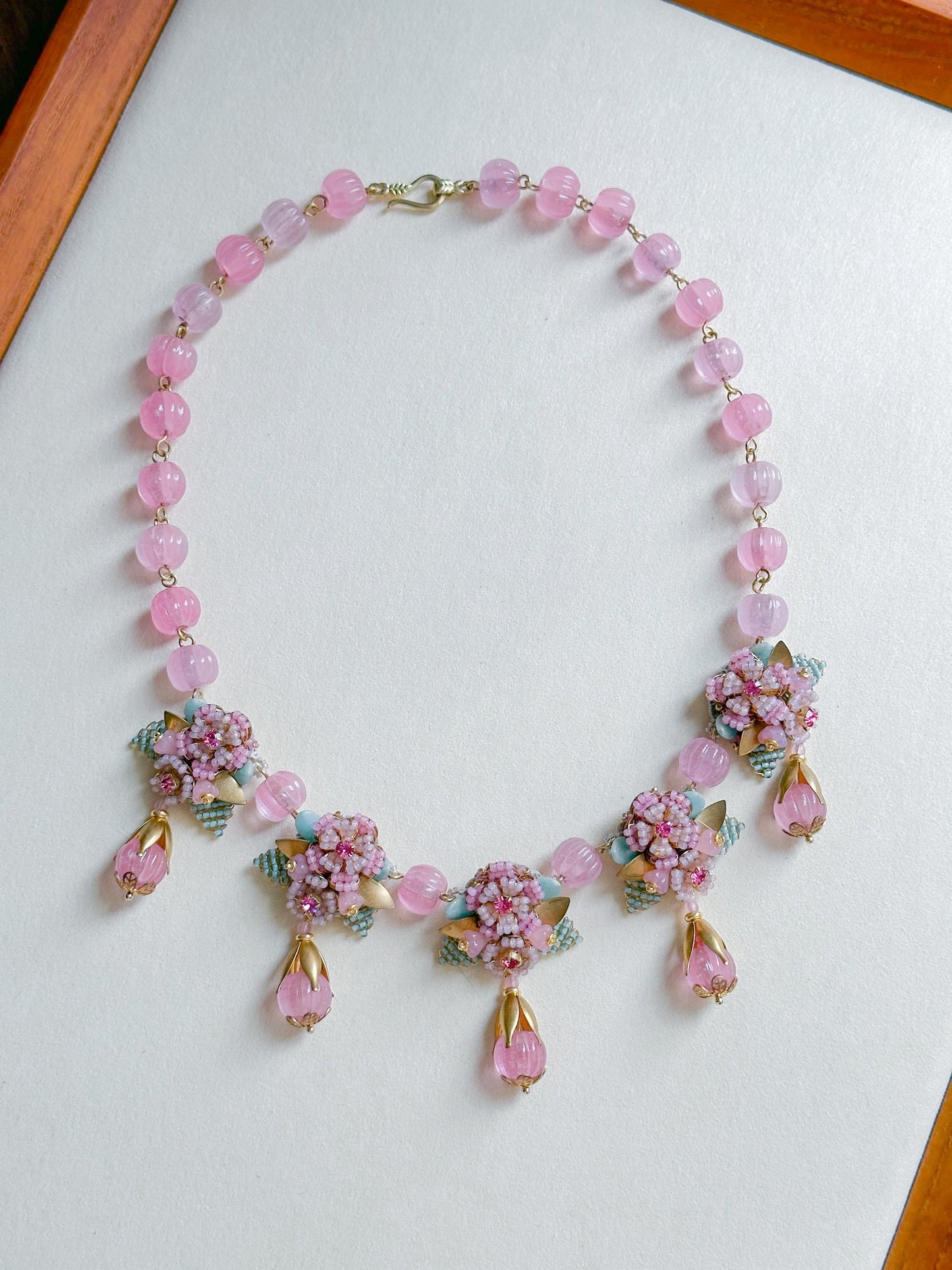 「Dorothy」Peachy-pink Glaze Necklace